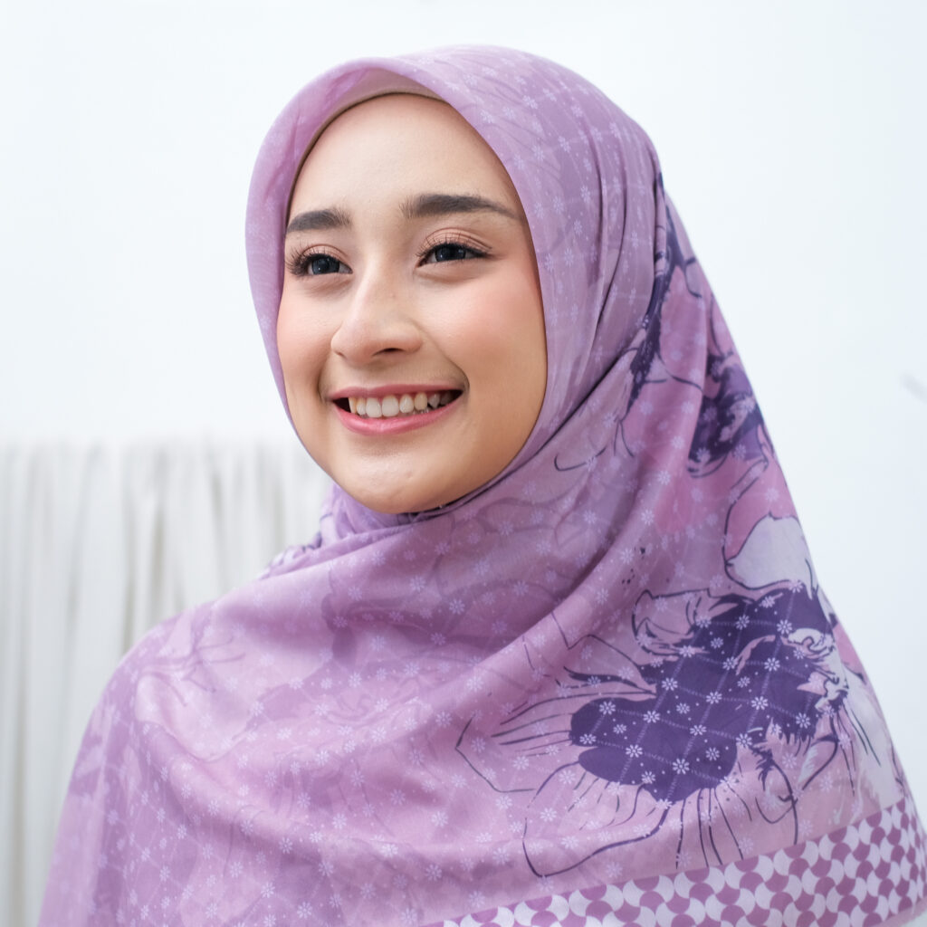 Scarves Hijab Vandeesa series Monogram Floral